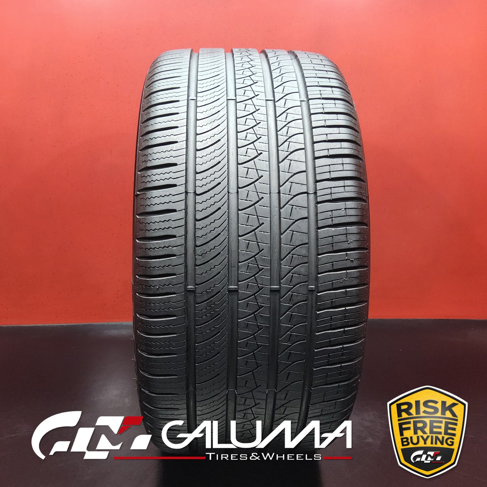 1 (One) Tire LikeNEW Pirelli P Zero All Season PNCS 315/30R22 No Repairs #93897
