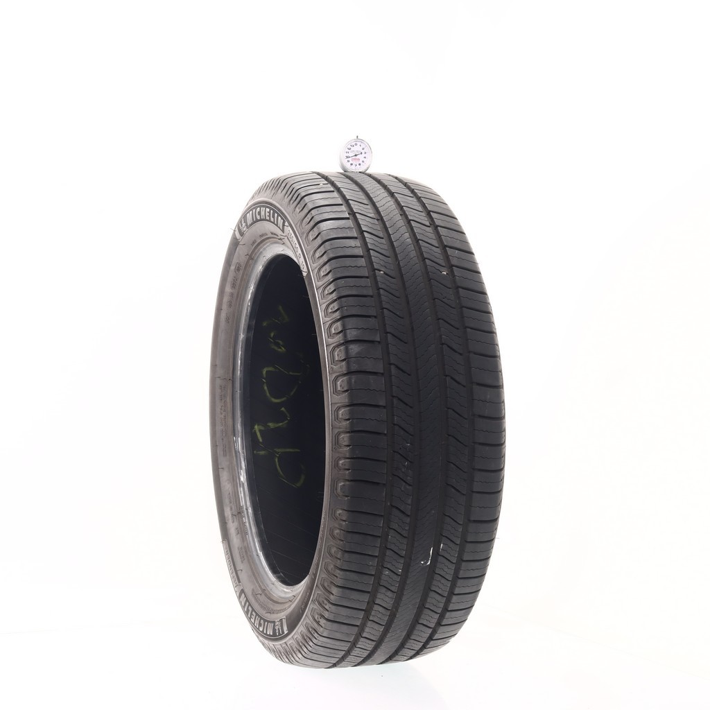 Set of (4) Used 235/50R19 Michelin Defender 2 103H – 7.5-9.5/32 (O761)
