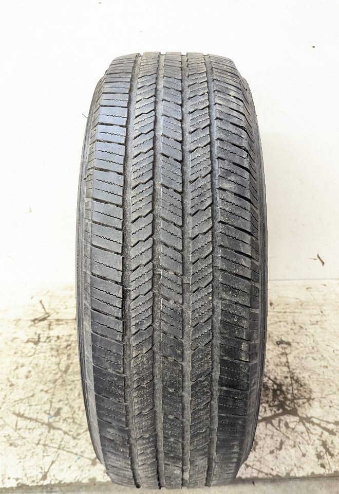 USED – 245/70/17 Michelin LTC M/S Tire – 7/32″