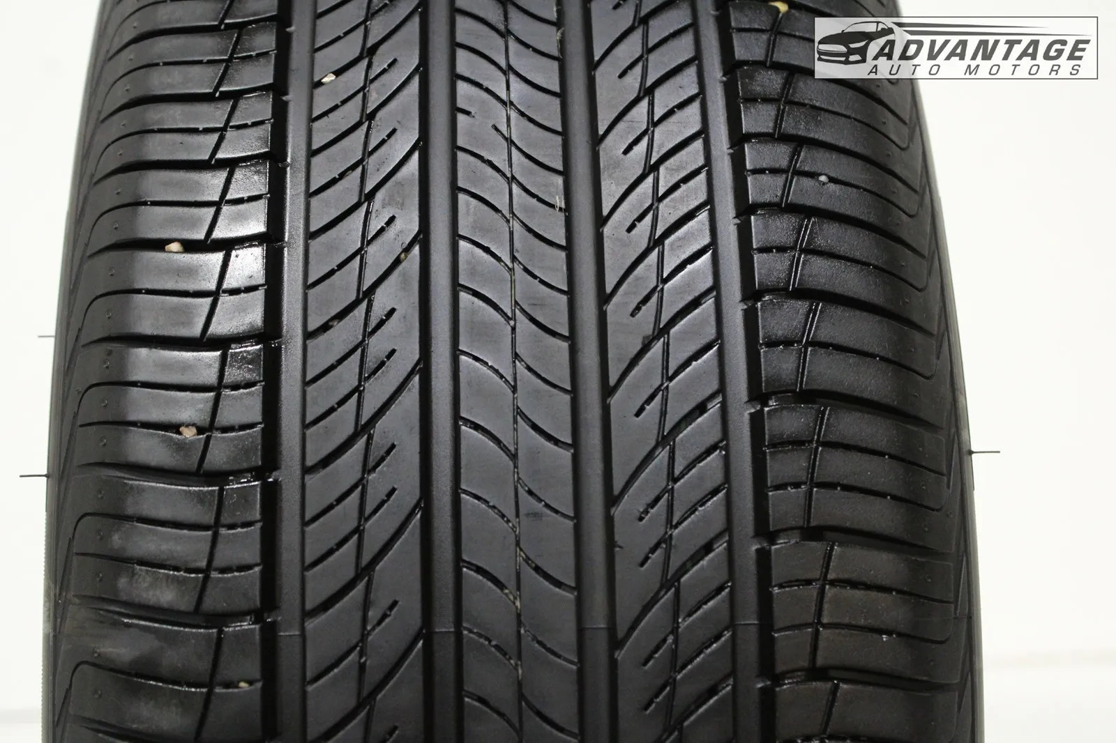 2024 CHEVROLET TRAX WHEEL TIRE HANKOOK R17 225/60 99H 17″ 8/32NDS SET OF 2 OEM