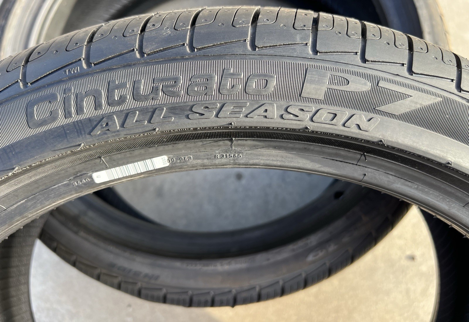 TWO NEW 225/40R19 Pirelli Cinturato P7 A/S AS All Season BMW Run Flat RFT Tires
