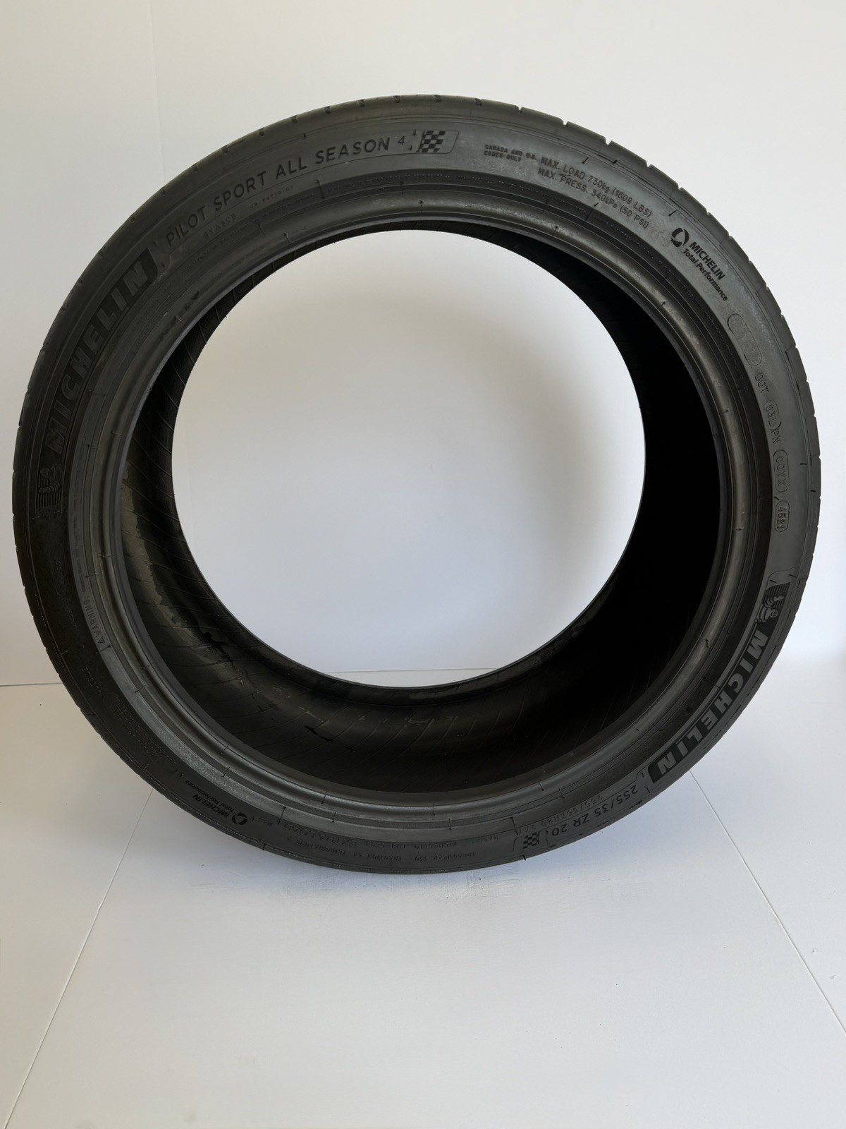 255/35ZR20 97Y Michelin Pilot Sport All Season 4 9.5/32 DOT 4521 2553520