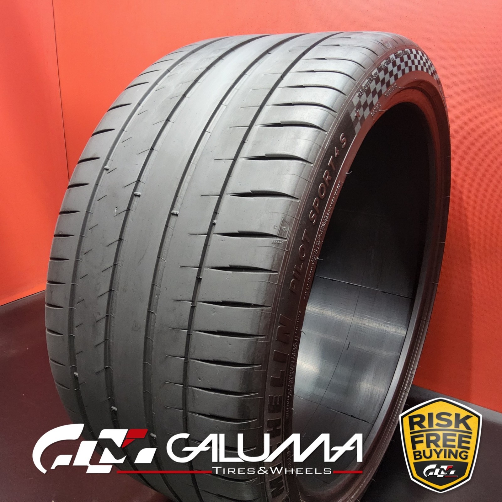 1 Tire Michelin Pilot Sport 4S 315/30ZR22 3153022 107Y No Repairs #88854