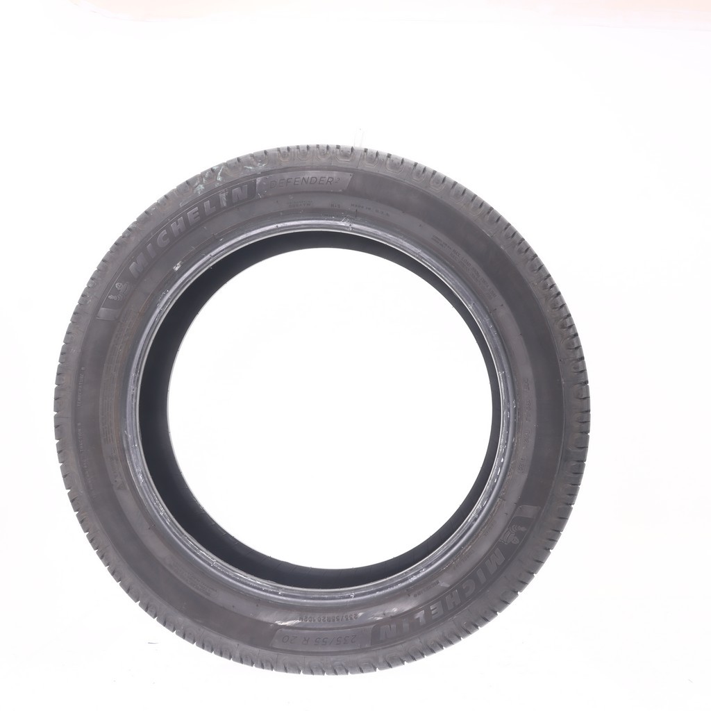 Set of (4) Used 235/55R20 Michelin Defender 2 102H – 9-10/32