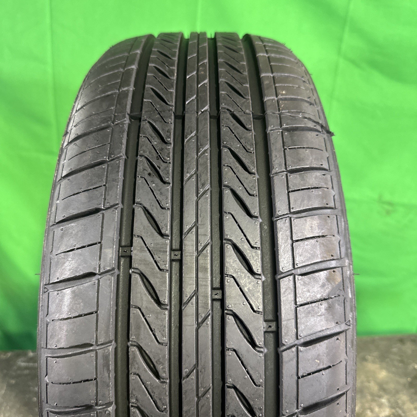 Single,Used-205/55R16 Sentury Touring 91H 8/32 DOT 2724