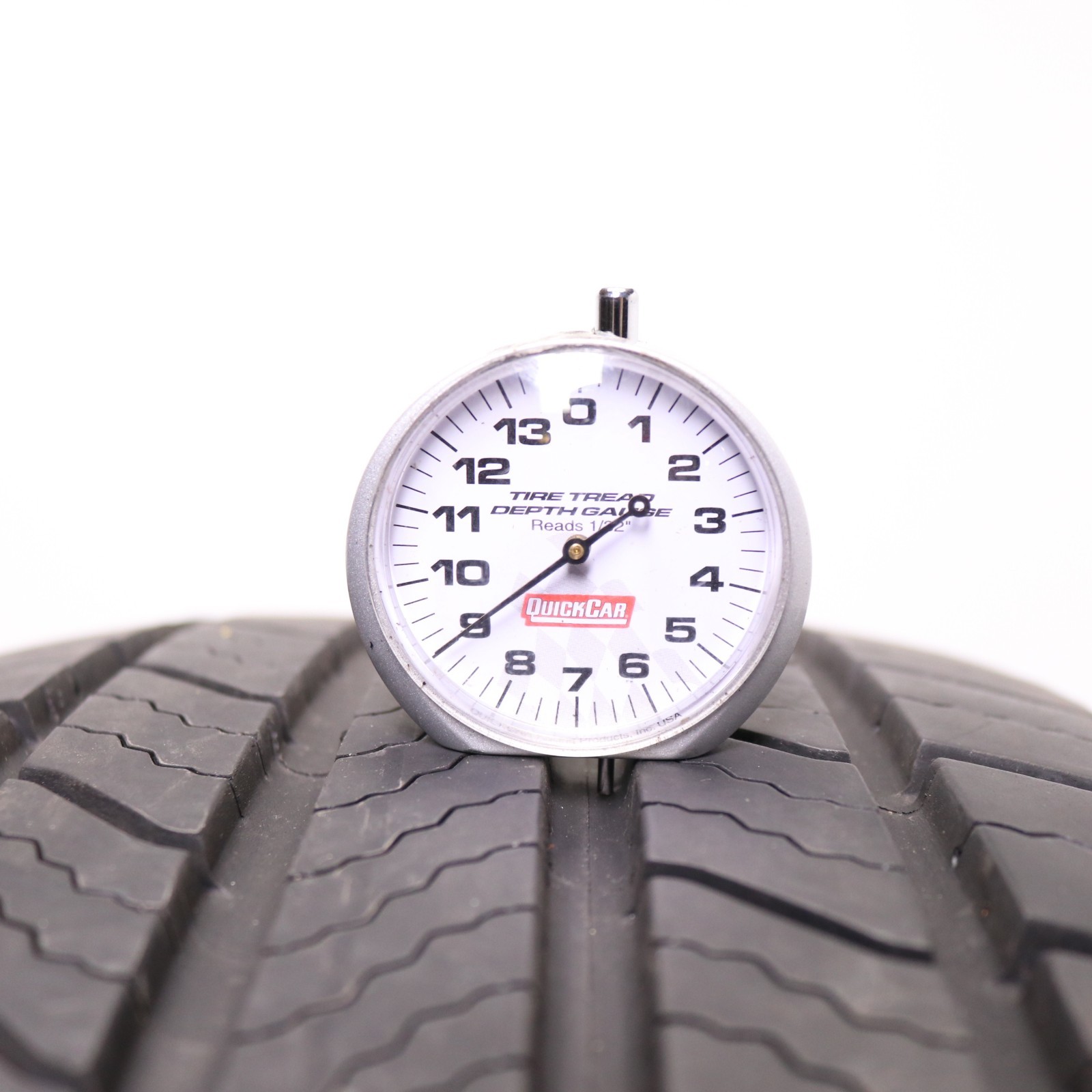 Set of 2 Used 245/60R18 Michelin Defender 2 – 105H – 9-10/32