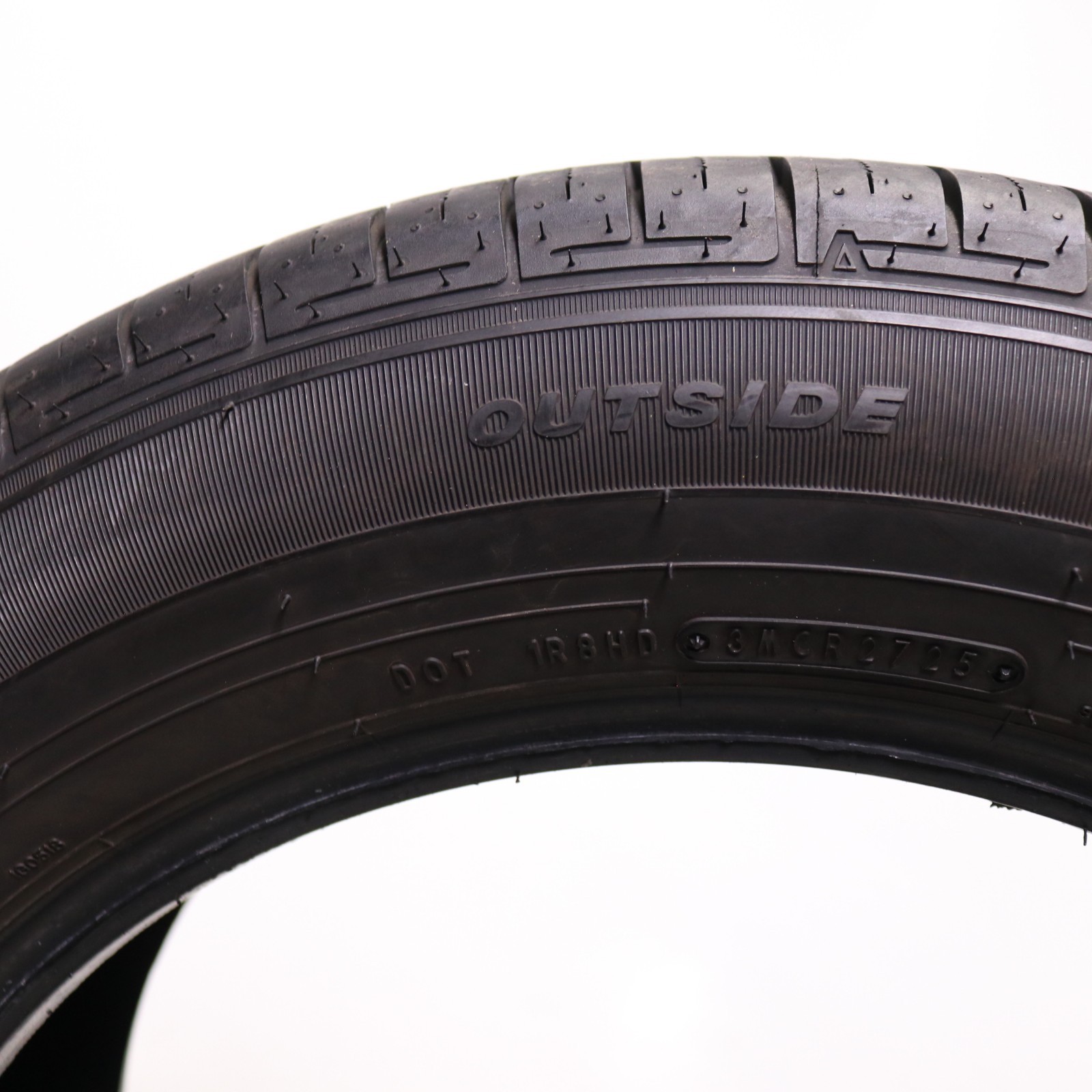 Set of 2 Used 225/60R18 Falken Pro G5 CSV – 100H – 9.5/32