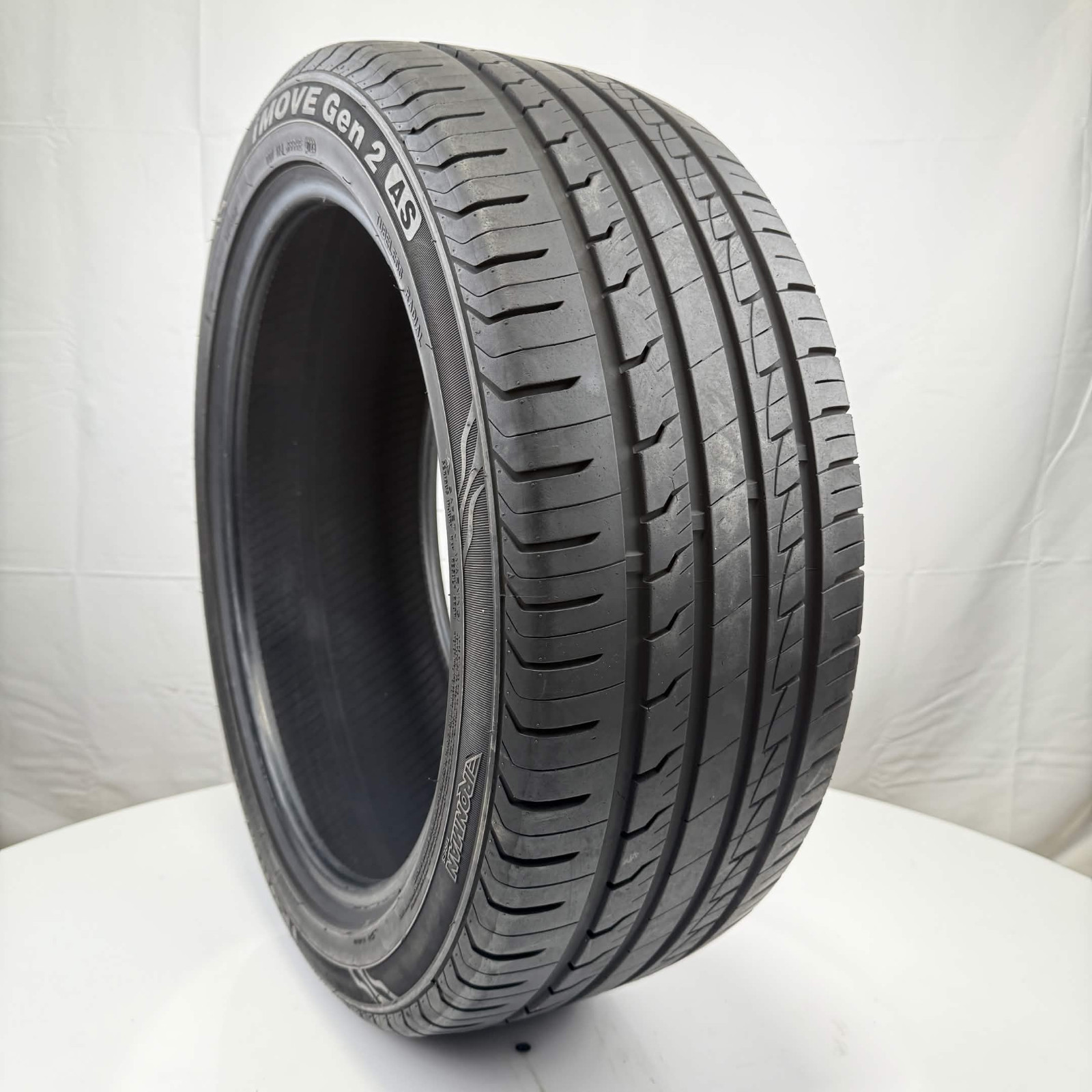 Used 245/45ZR19 Ironman IMove Gen 2 AS 102W 7/32 (DOT 23)
