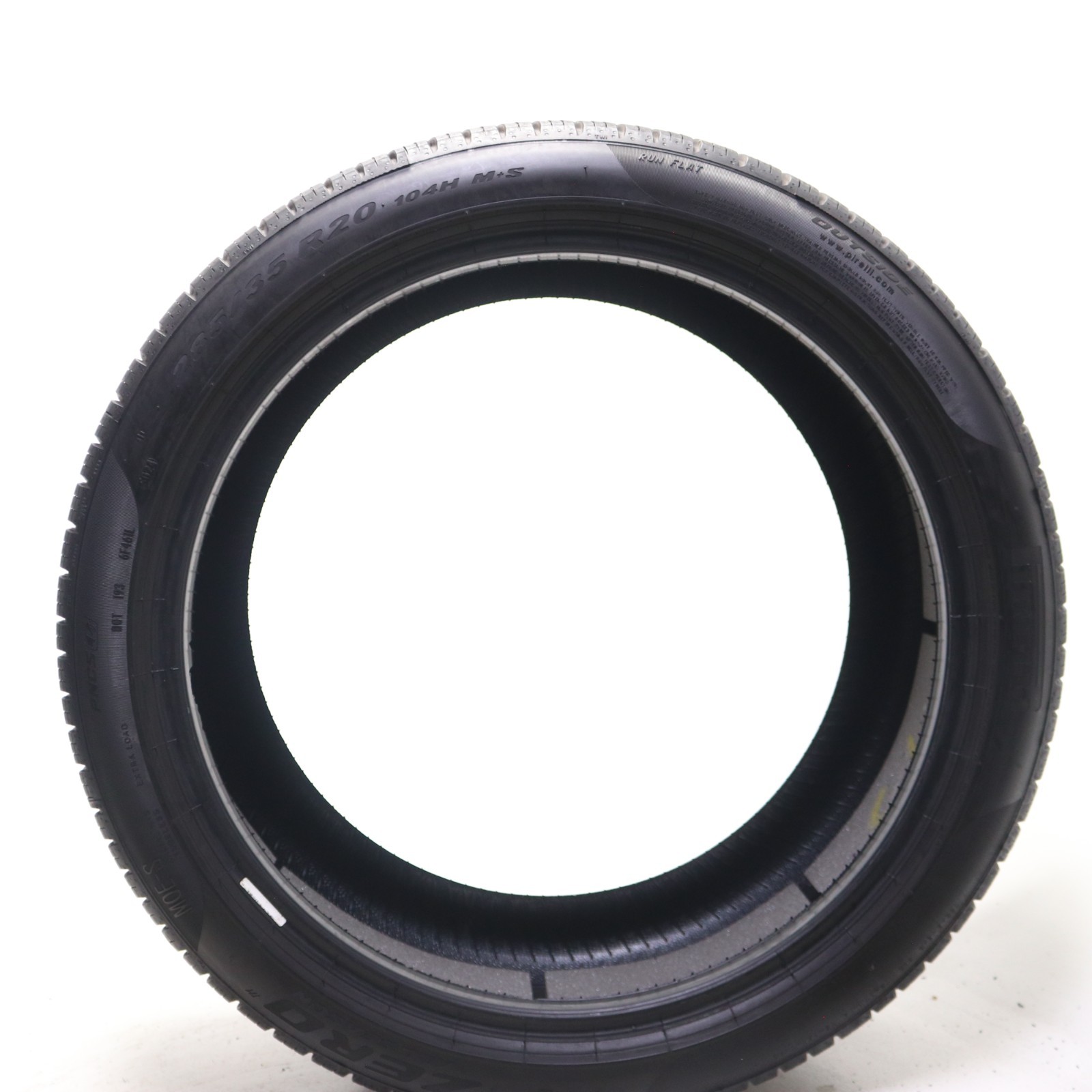 Set of 2 Used 285/35R20 Pirelli P Zero All Season MOE-S Run Flat PNCS – 8/32