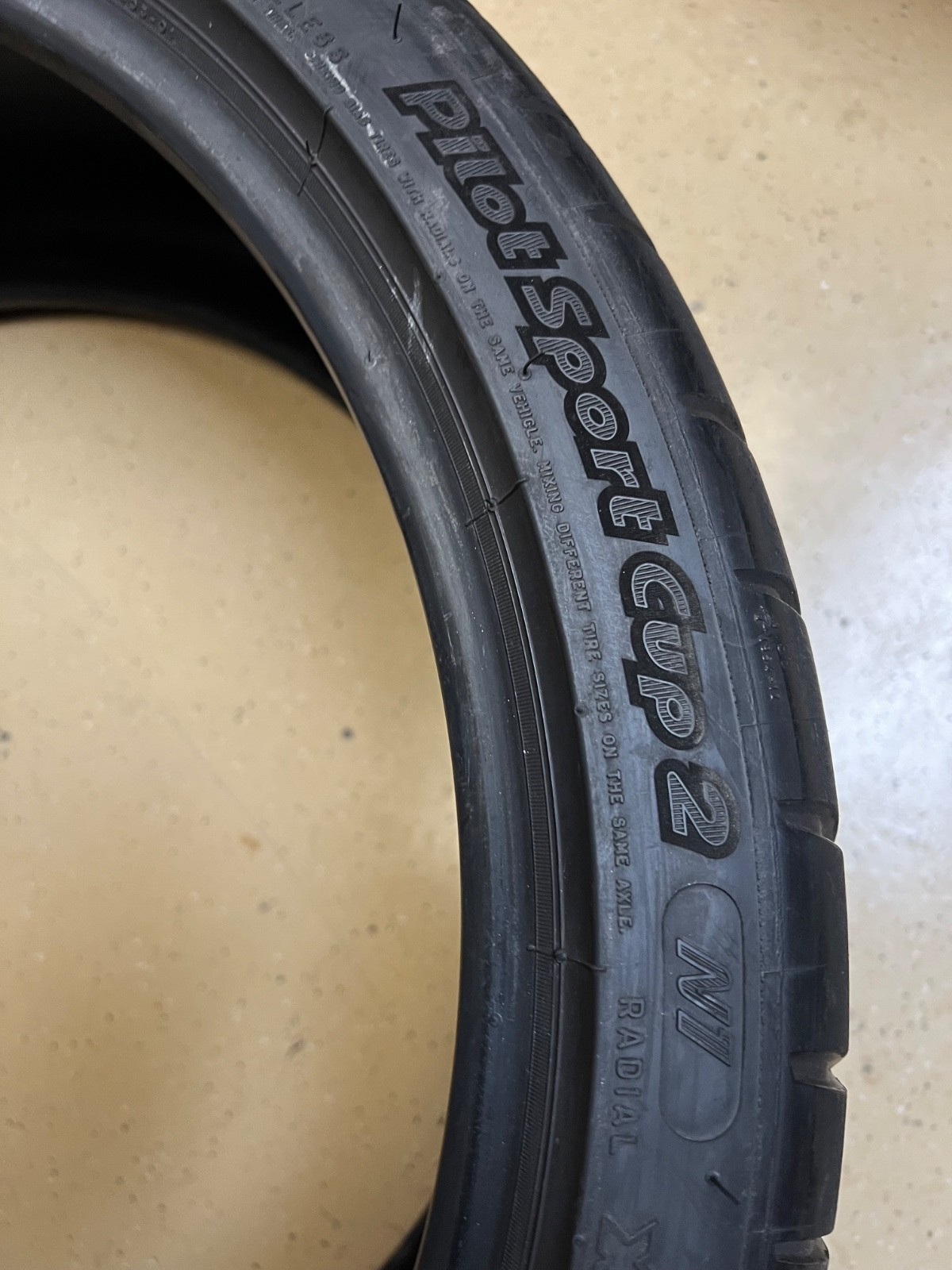 2 – NO REPAIRS 245/35ZR20 XL (95Y) Michelin Pilot Sport Cup 2 (N1) – 1162