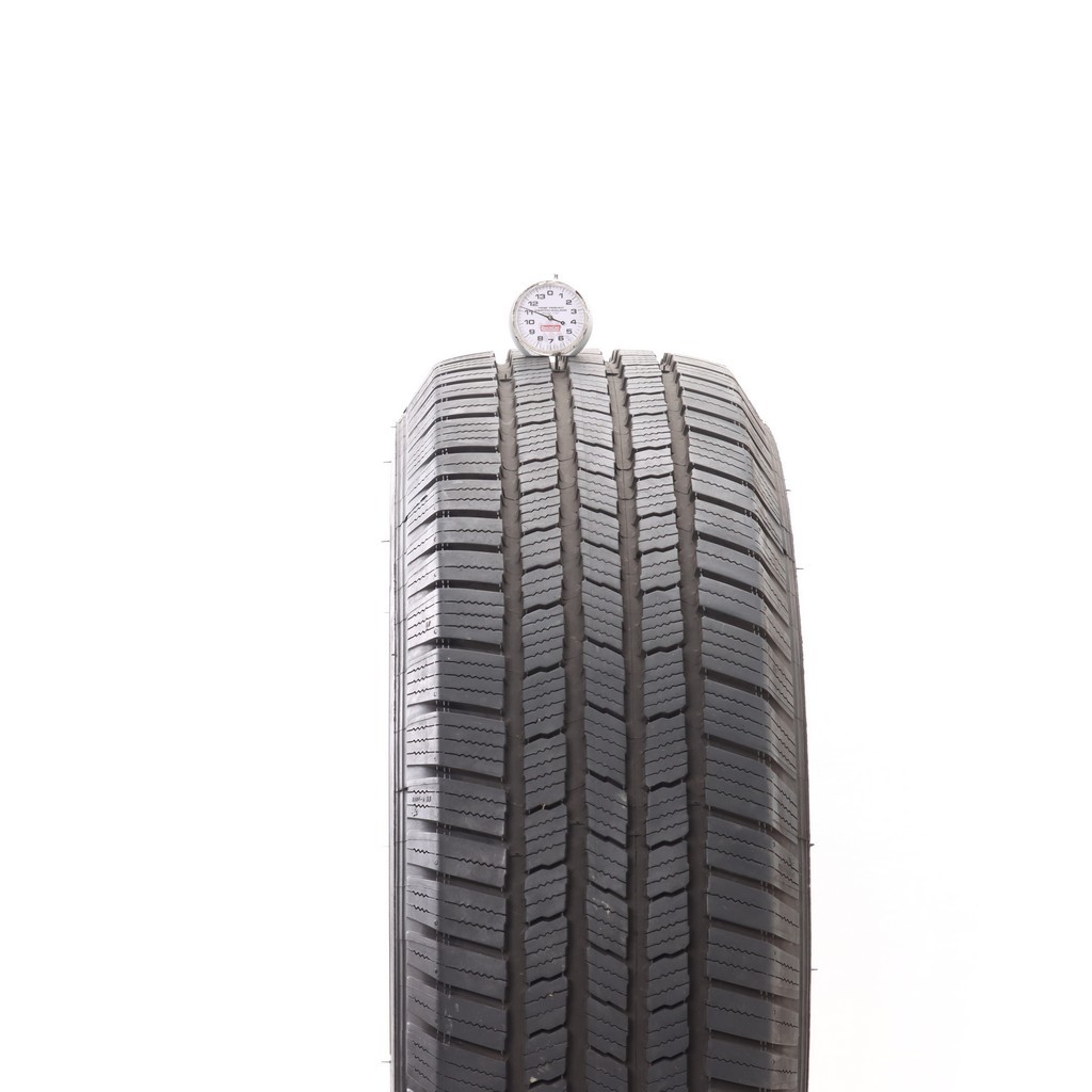 Used 235/65R18 Michelin Defender LTX M/S 106T – 11/32