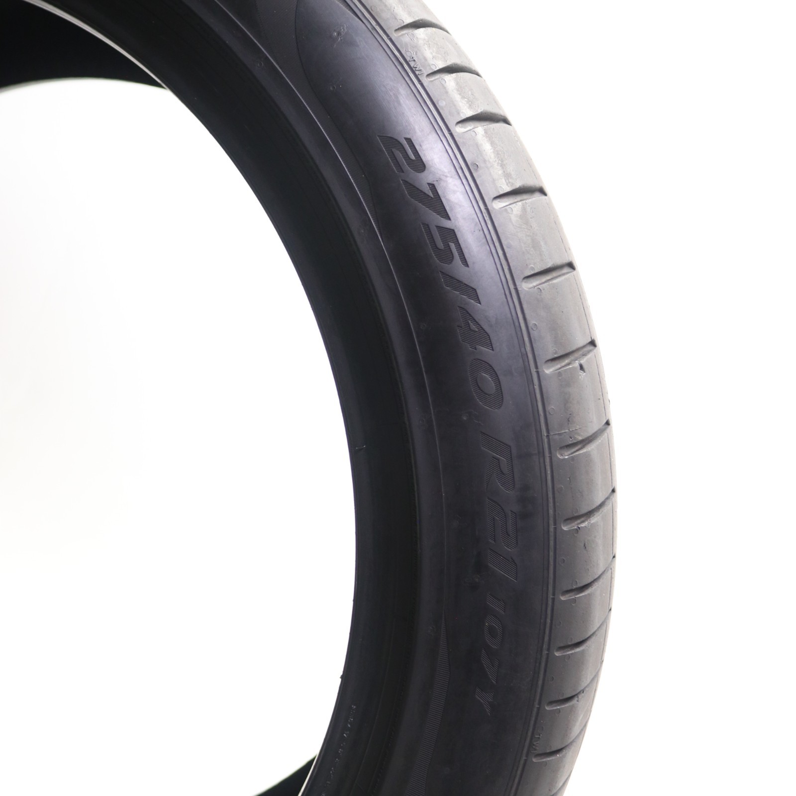 Used 275/40R21 Pirelli P Zero PZ4 Run Flat – 107Y – 7/32 No Repairs