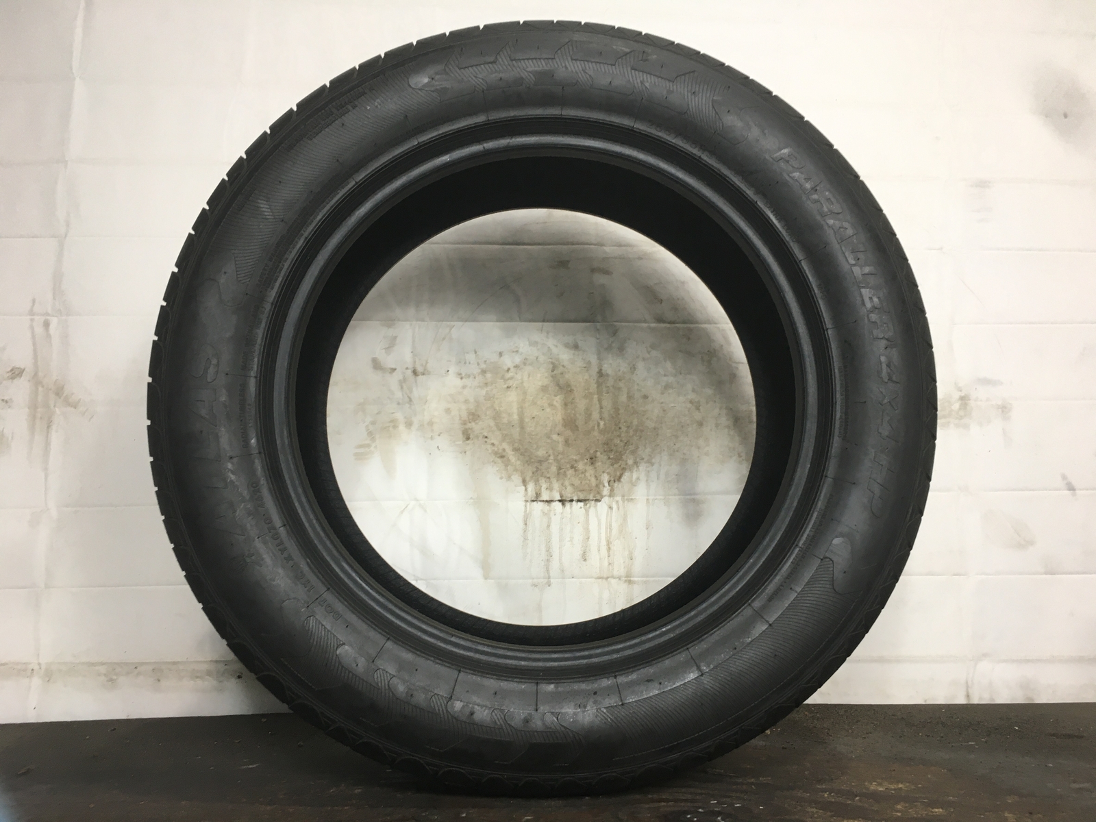 [1] Atlas Paraller 4X4 HP P255/55R19 255 55 19 Tire 8.25-8.75/32