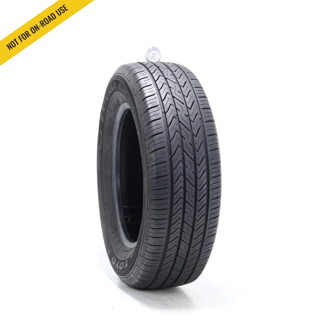 Set of (2) Used 235/65R17 Toyo Extensa A/S II 104H – 10/32