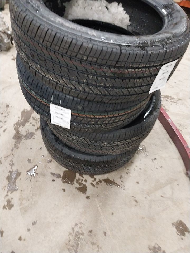 275/60 R20 Tire Firestone Firehawk 9/32 Tread Depth 3103036
