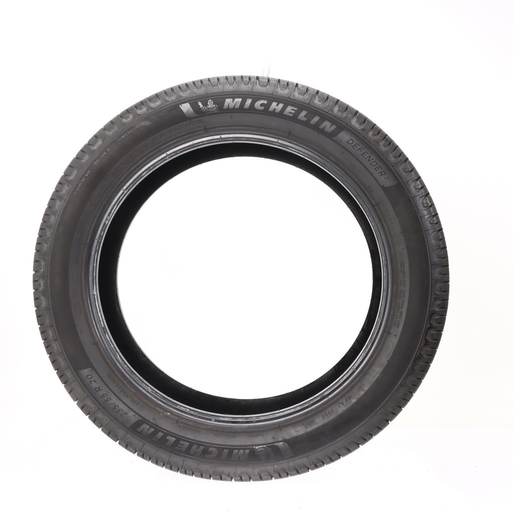 Set of (4) Used 235/55R20 Michelin Defender 2 102H – 9.5-10.5/32