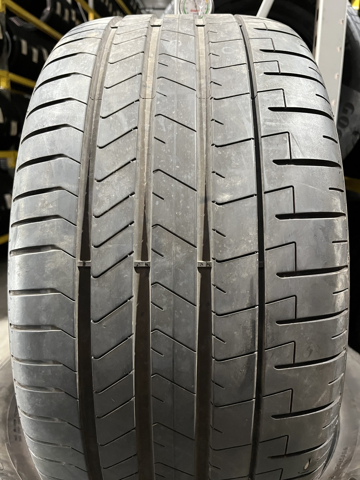 1 Tire Pirelli P Zero PZ4 ★ BMW 285/35R21 105Y DOT.1323 6.25/32