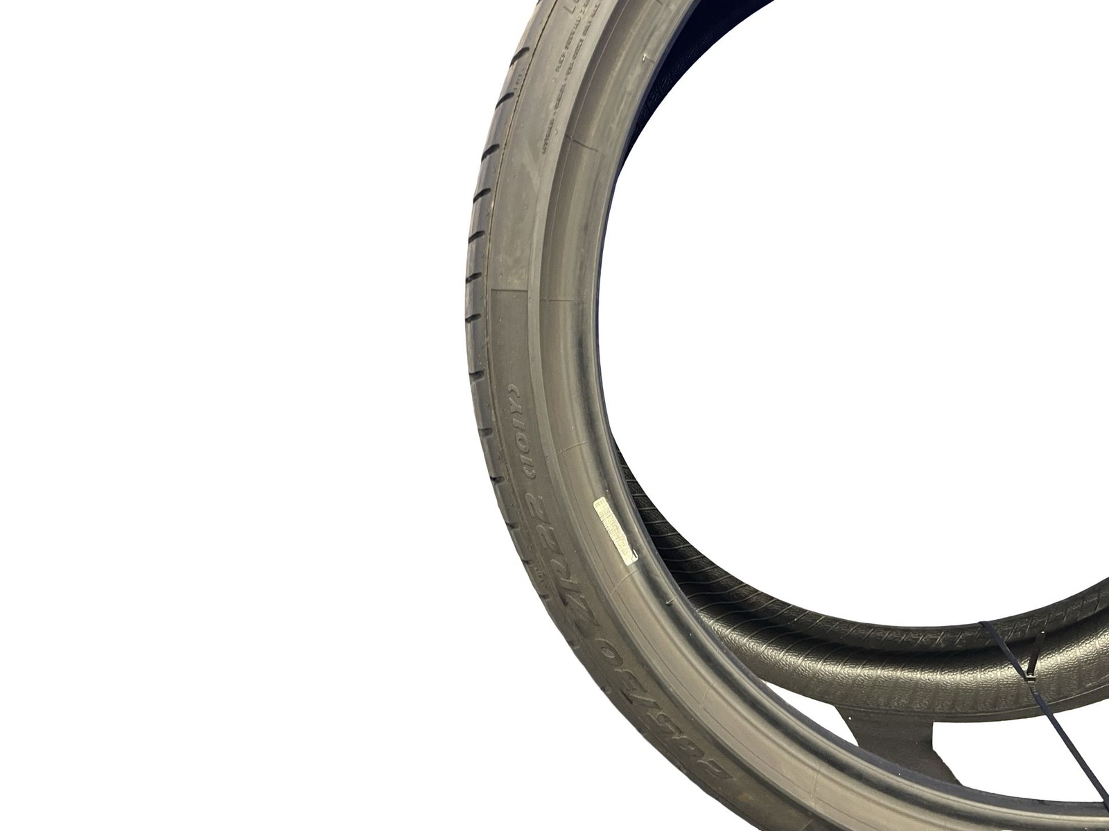 PIRELLI P ZERO 285/30ZR22 101Y 6/32NDS DATECODE 0124