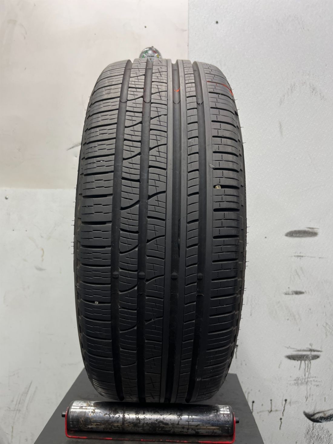 1 Used P235/50R19 Pirelli Scorpion Verde All Season 99 H – 11/32