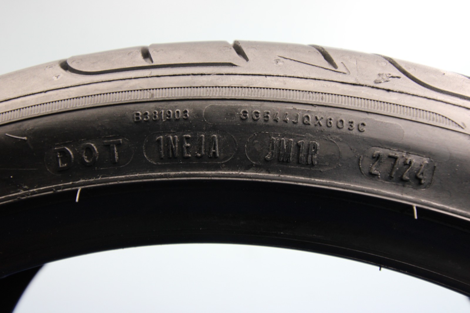 1 Used GoodYear Eagle F1 Asymmetric 3 ★ RSC RFT 225/40R19 225/40/19 2254019 93Y