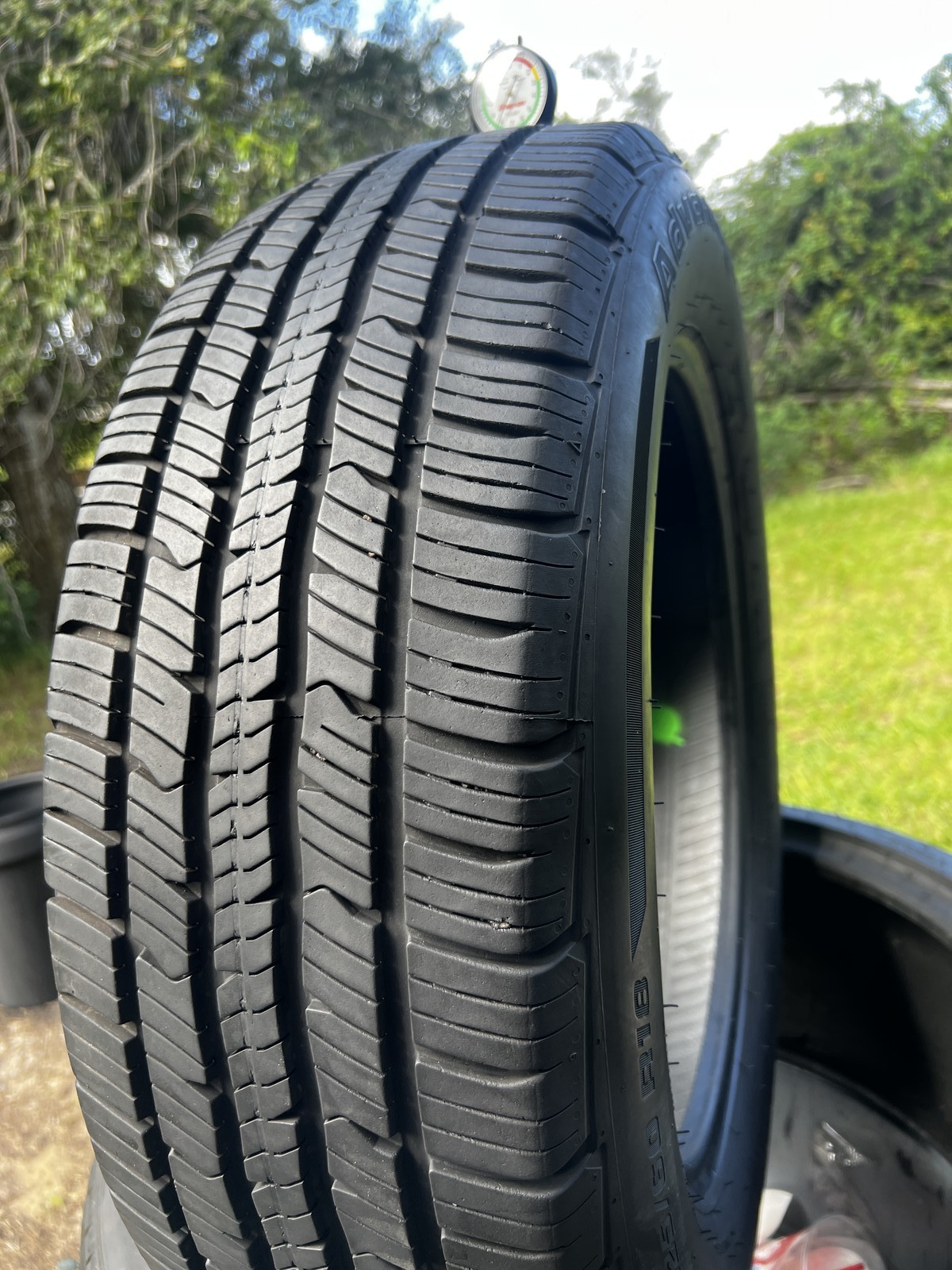 1 Tire BFGoodrich Advantage Control 225/60R18 100H DOT.4822 8/32 NO Patch