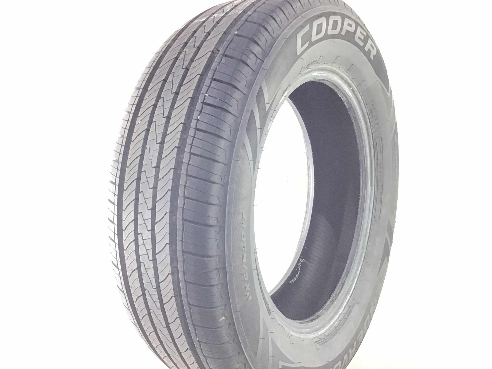 Set Of 4 P225/65R17 Cooper Endeavor Plus 102 H Used 10/32nds