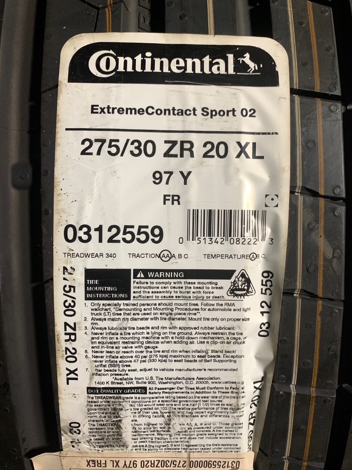 2 Take Off 275 30 20 (97Y) Continental Extreme Contact Sport 02 Summer Tires
