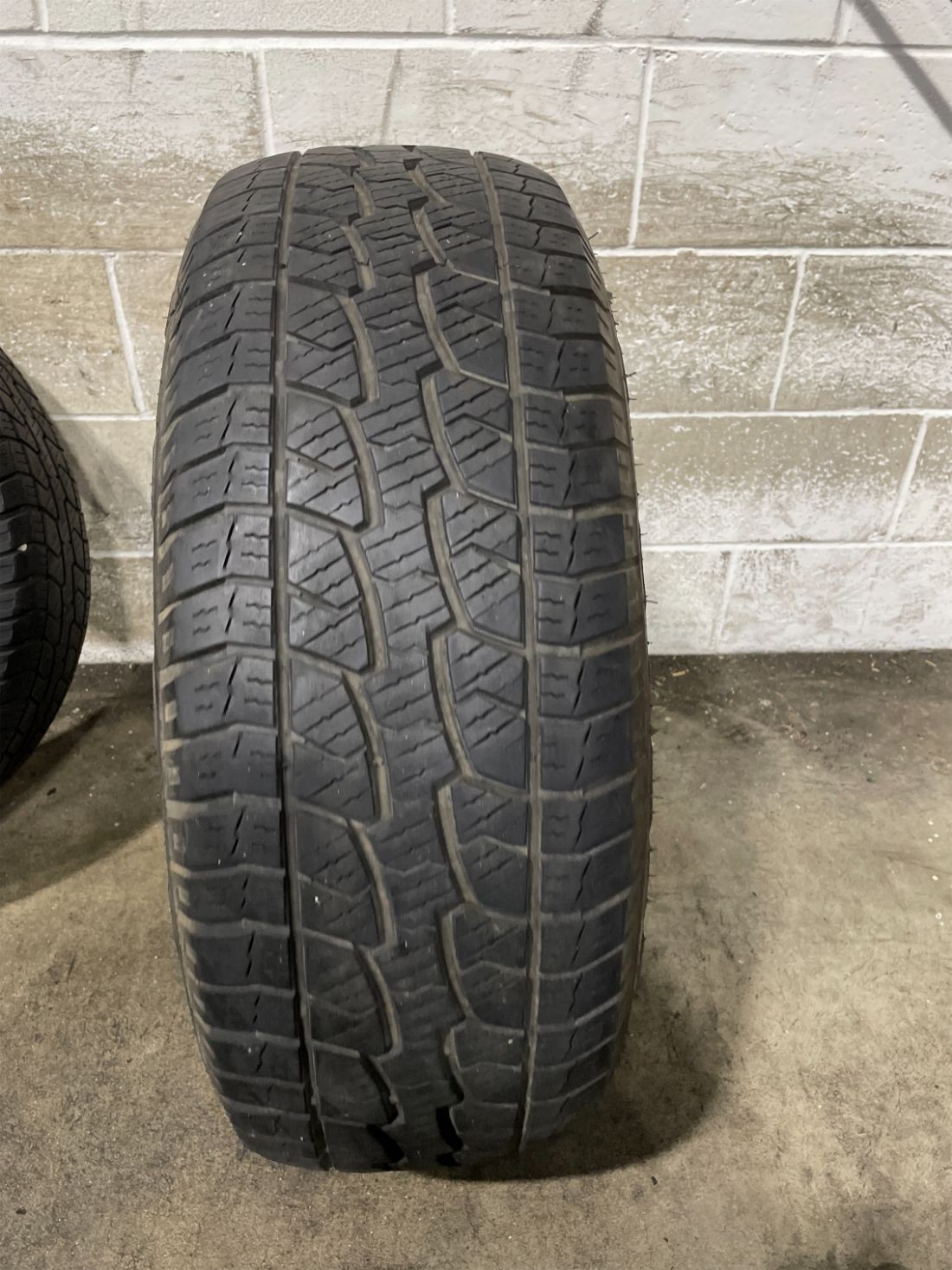 1x P275/65R18 West Lake Radial SL369 A/T 8/32 116 T Used Tire 2756518