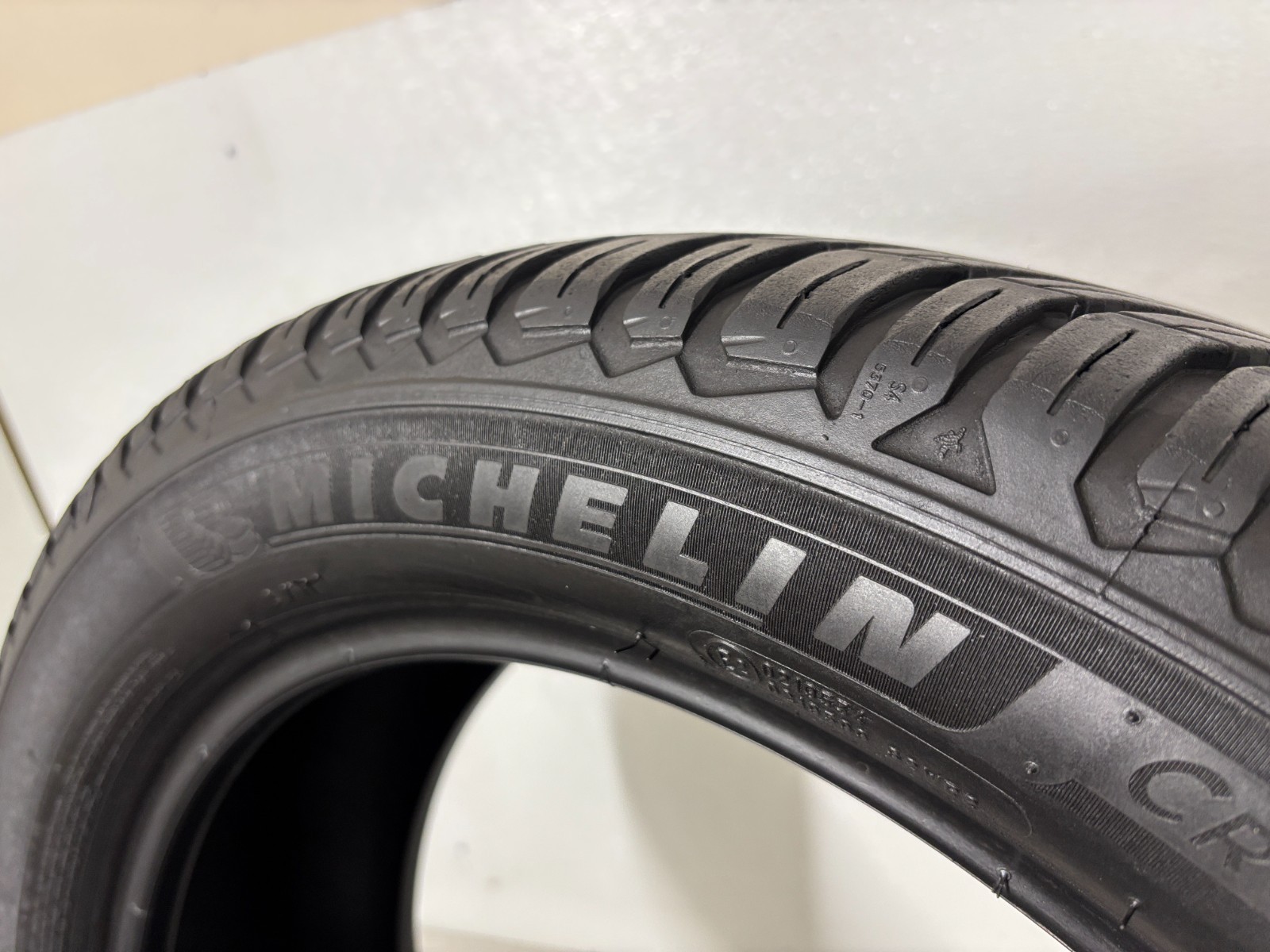NO SHIPPING ONLY LOCAL PICK UP 1 tire 245 50 20 Michelin Crossclimate 2