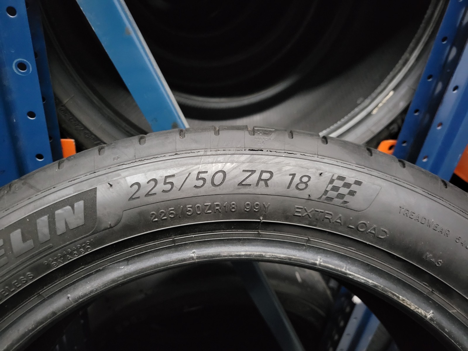 1 SUPER NICE 225/50/18 MICHELIN PILOT SPORT ALL SEASON 4 225/50ZR18 99Y 8.5/32