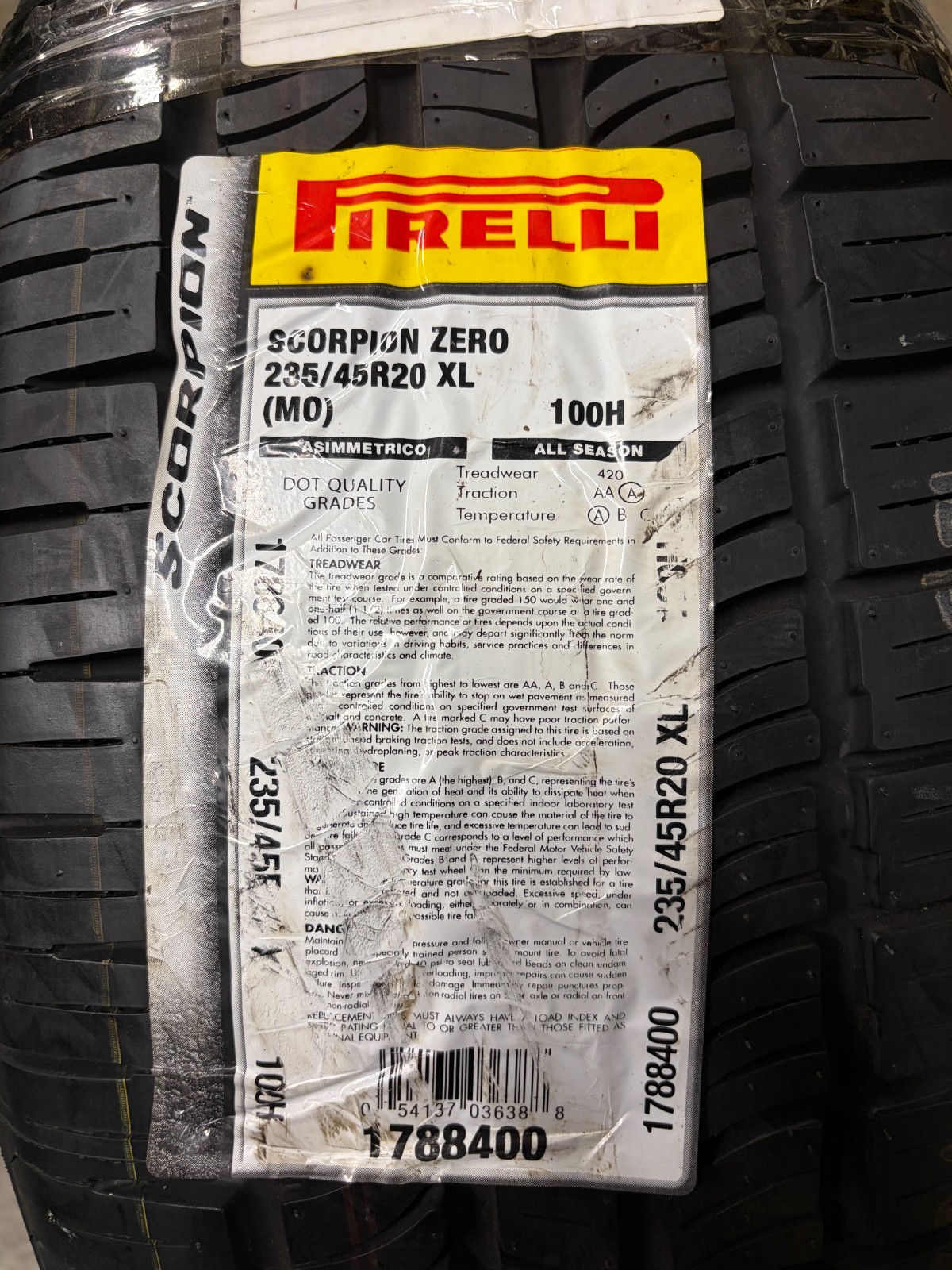 1 Tire Pirelli Scorpion Zero Asimmetrico P235/45/20 100H Summer