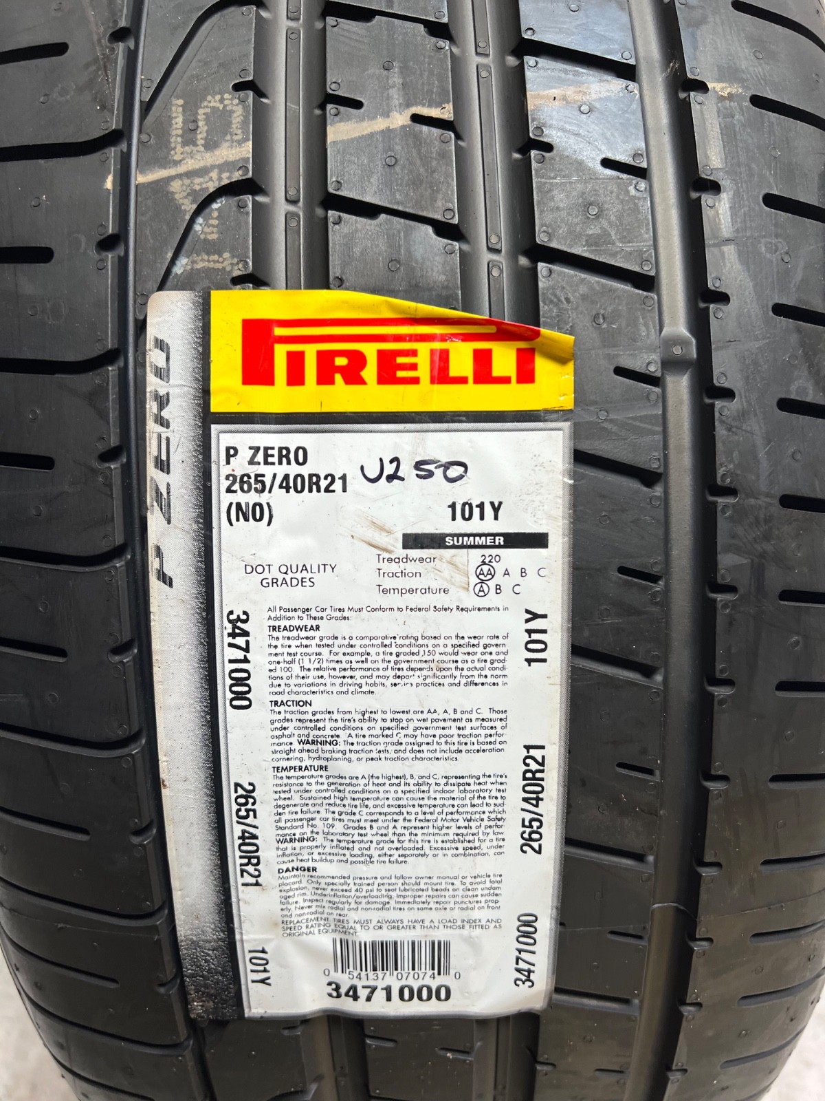 1 – NEW 265/40R21 SL (101Y) Pirelli P Zero (N0) Porsche OEM – 5098