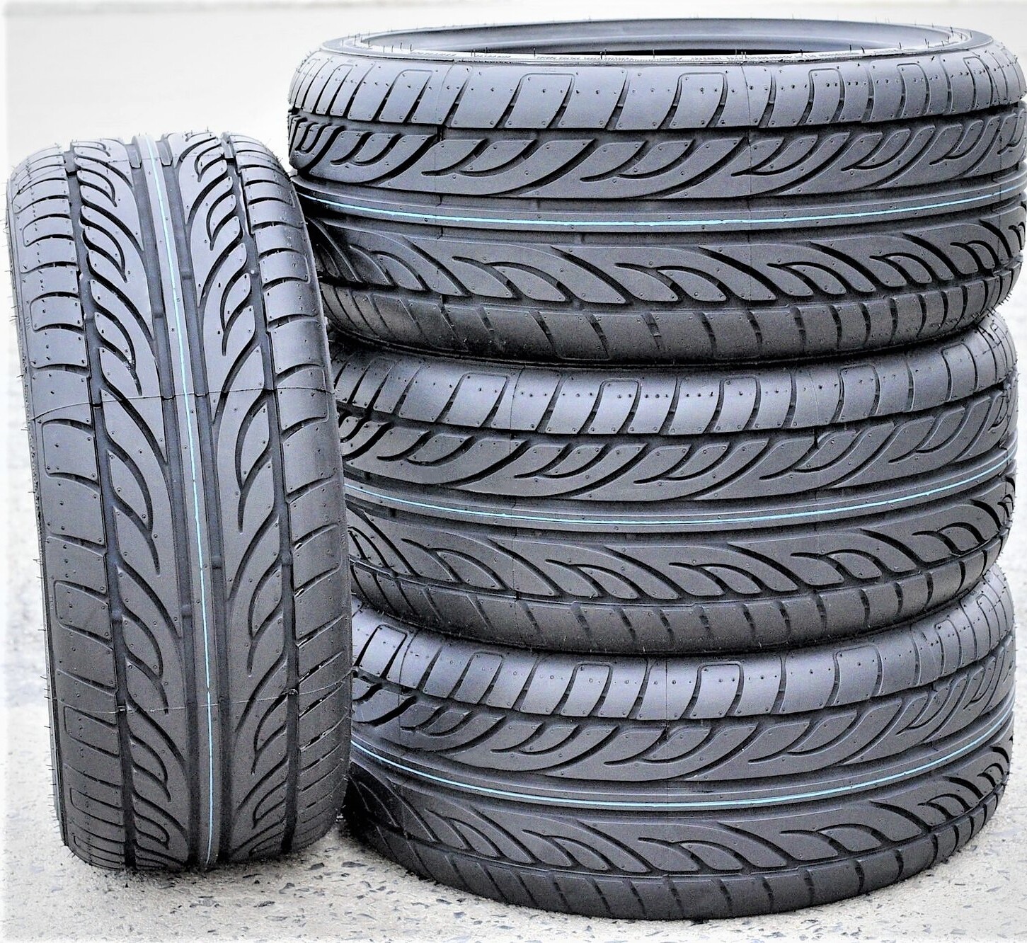 4 Tires 205/40R17 ZR Forceum Hena AS A/S High Performance 84W XL