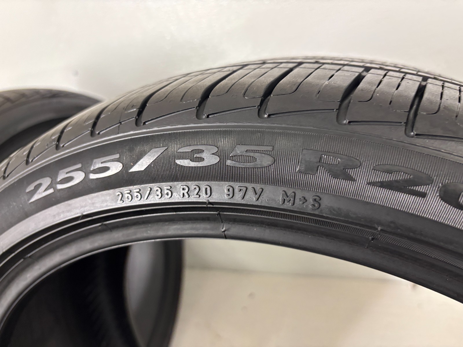 NO SHIPPING ONLY LOCAL PICK UP 2 Tires 255 35 20 Pirelli Cinturato P7 (VOL)