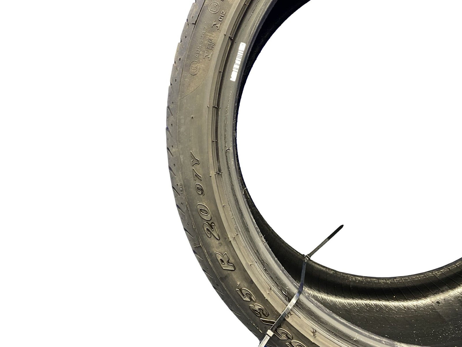 255/35R20 97Y PIRELLI P ZERO 7/32NDS DATECODE 1922