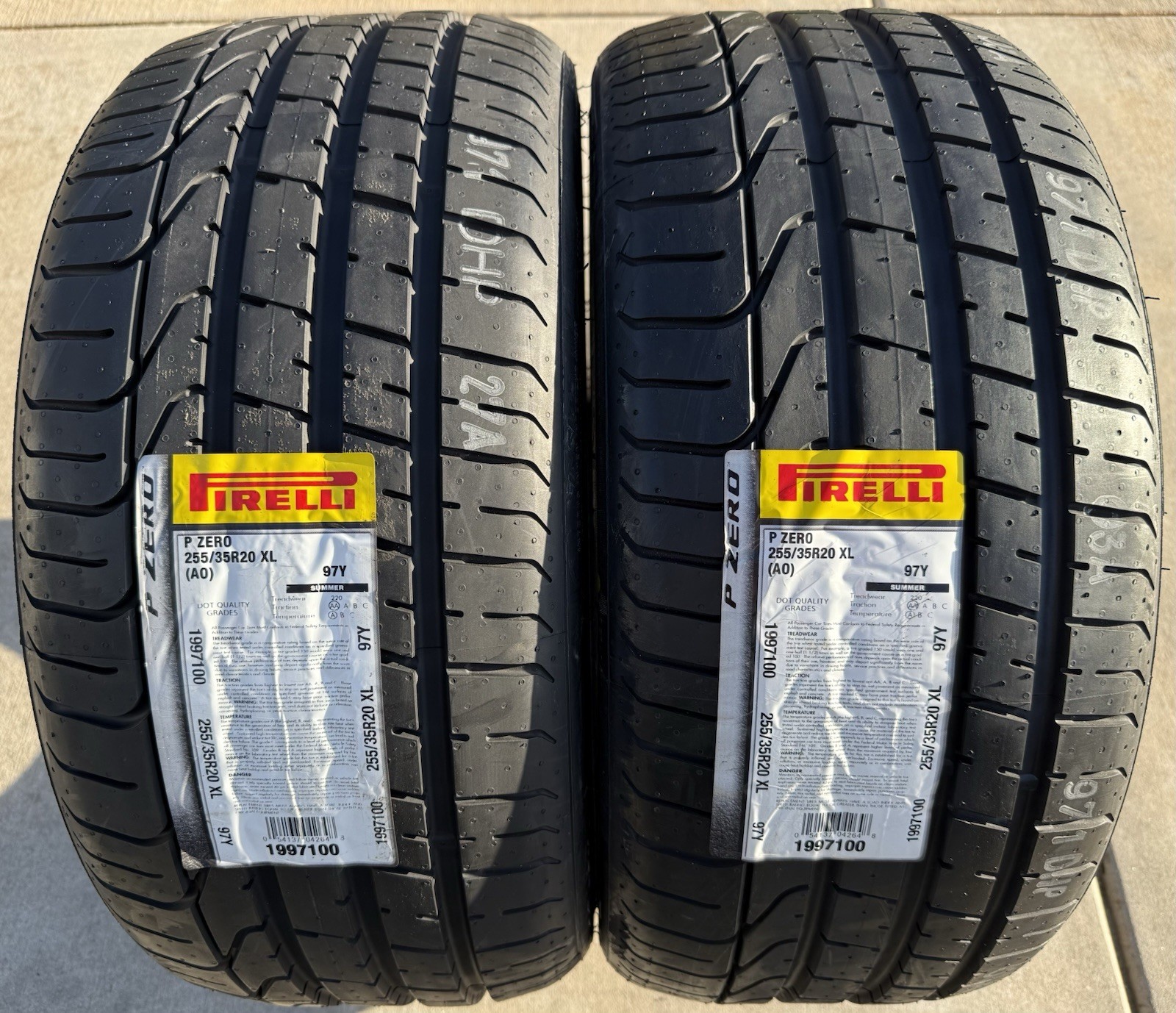 Set of TWO BRAND NEW 255/35R20 97Y Pirelli P Zero Tires Like Michelin Sport 4S!
