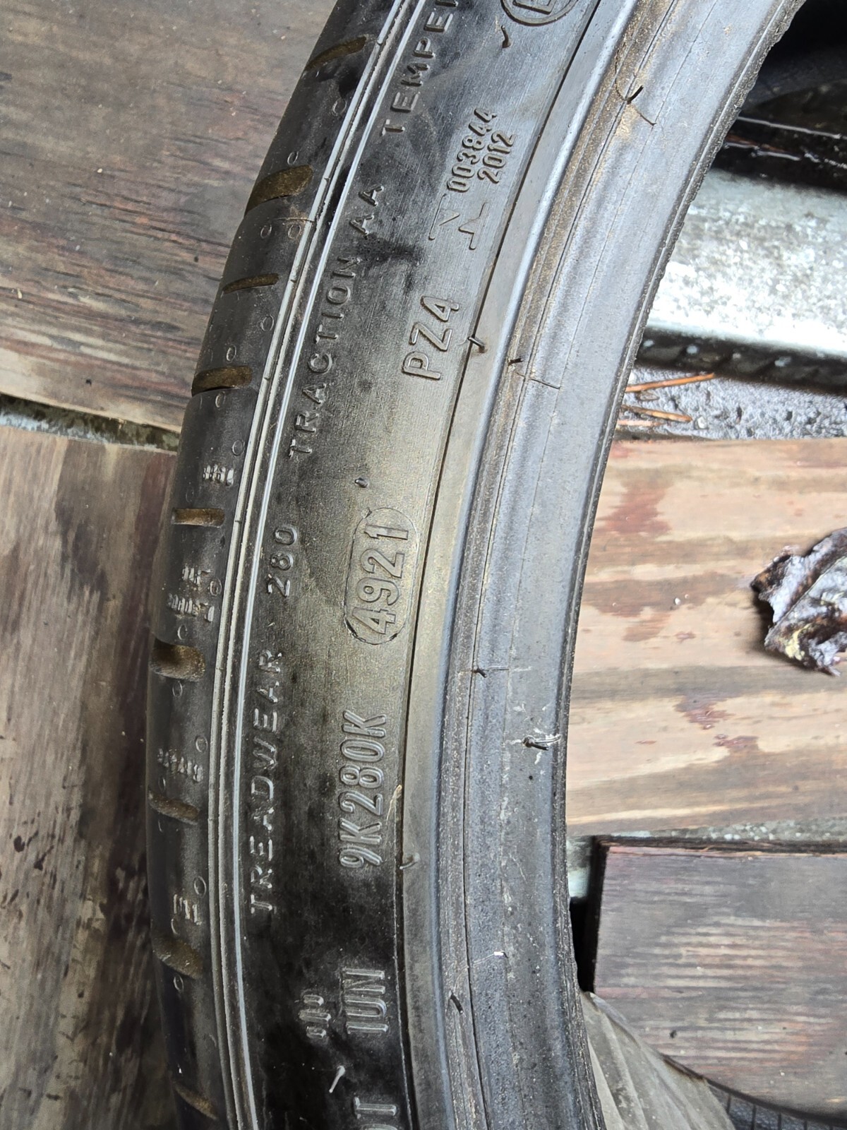 Pirelli PZero PZ4 PNCS Sport 235/35R20 Tire 9/32