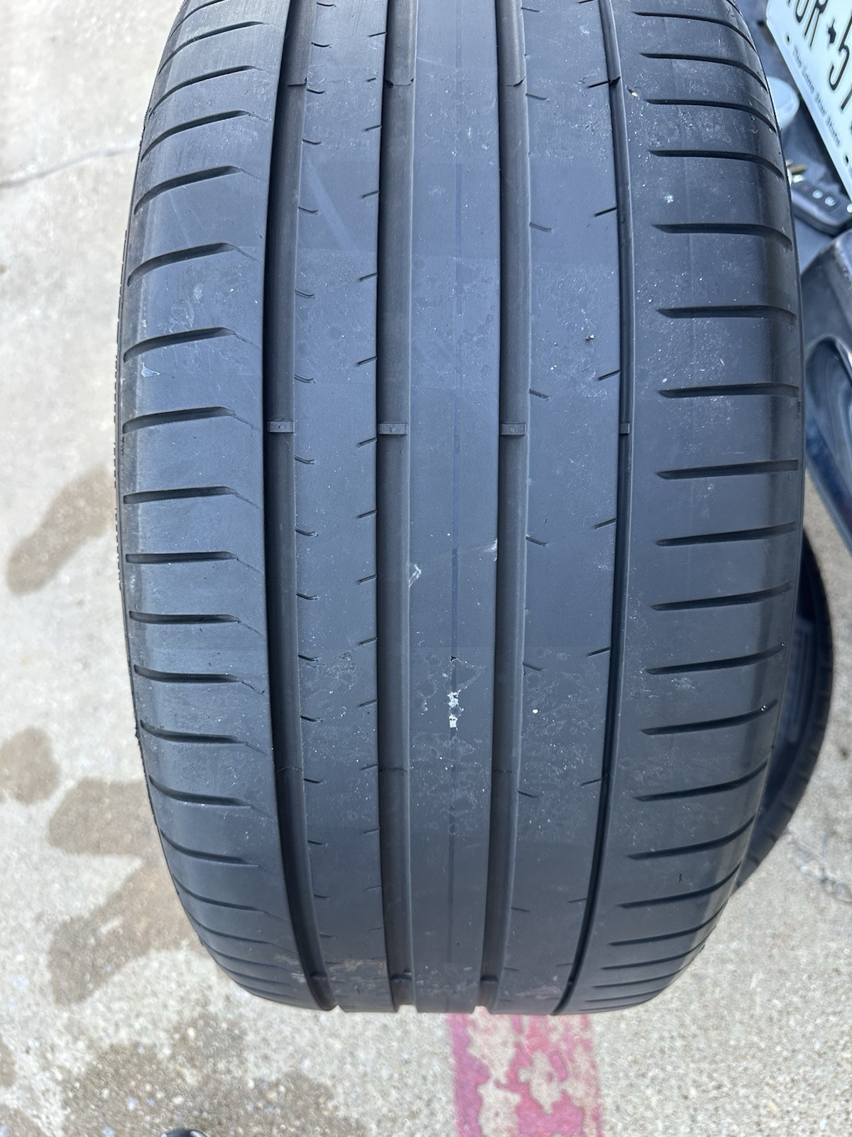 4 Pirelli P Zero Run Flat (PZ4) 2x 245/45R20 103W 2x 275/40R20 106W BMW RF Tires