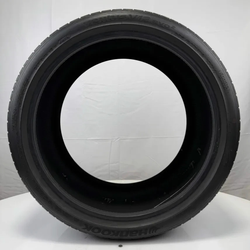 Used 295/30ZR19 Hankook Ventus V12 EVO2 K120 100Y 4.5/32 (DOT 19)