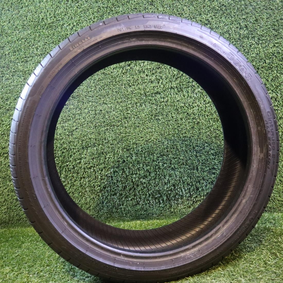 2 225 40 19 Pirelli Cinturato P7 AS Run Flat with 80% Tread 7/32 93H #27970