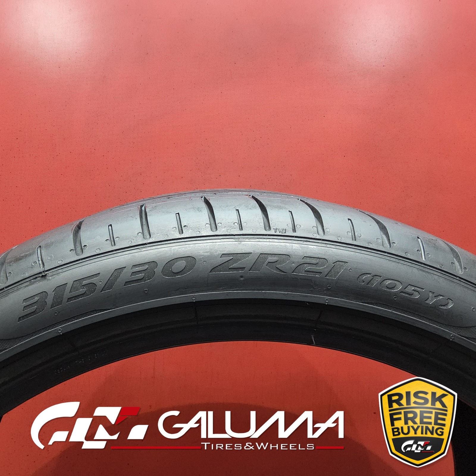 Set of 2 Tires LikeNEW Pirelli P Zero PZ4 PNCS XL ZR21 315/30/21 No Patch 92542