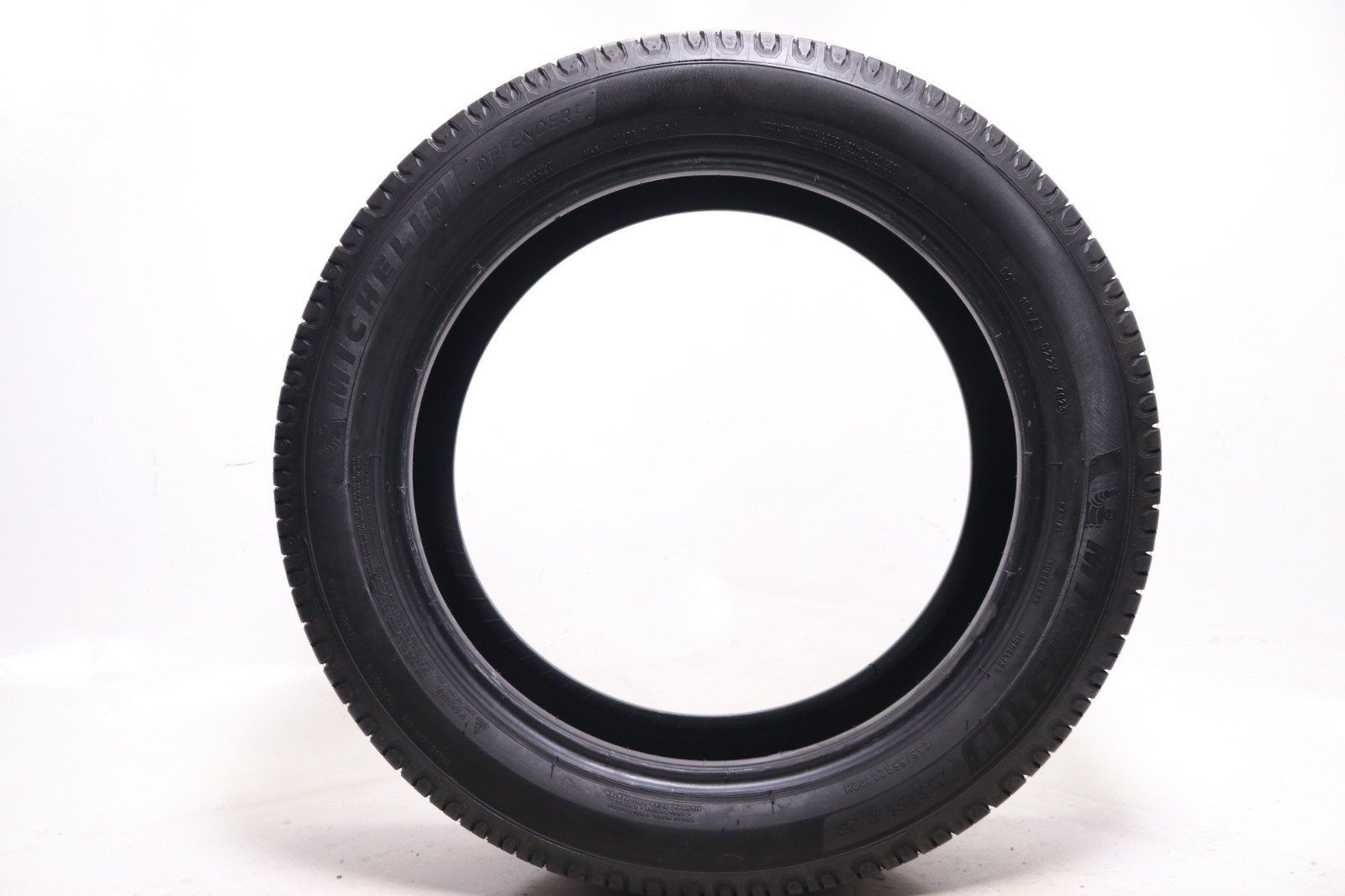 Set of 4 Used 235/55R20 Michelin Defender 2 – 102H – 9.5-10.5/32