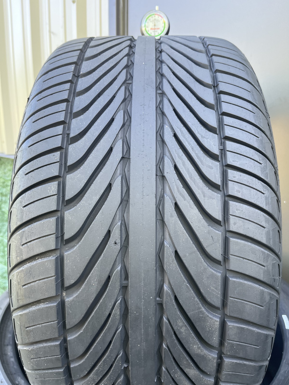 1 Tire Goodyear Eagle F1 GS-2 EMT TPC 285/35ZR19 90Y DOT.1415 7/32 NO Patch