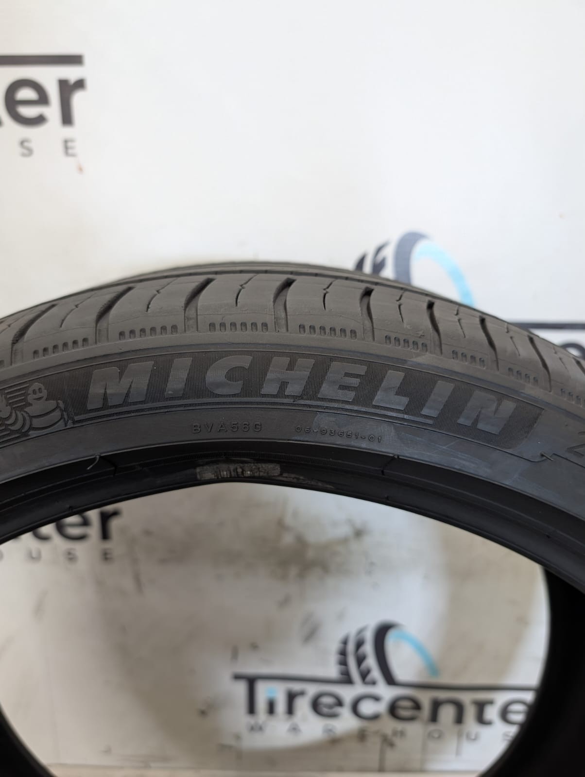 Used 255/40R21 Michelin Primacy Tour A/S GOE 102W – 6.5/32