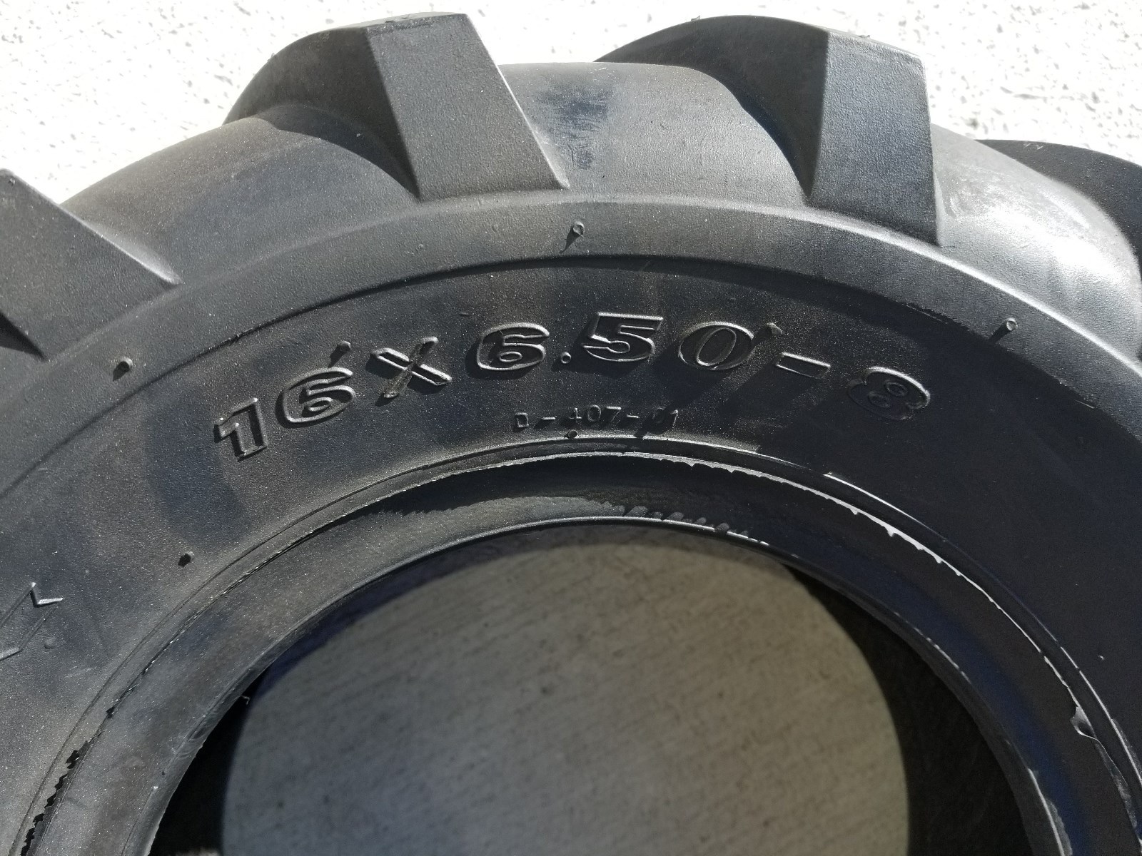 2 – 16X6.50-8 4P Deestone Super Lug Tires AND Tubes AG 16×6.5-8 FREE SHIPPING