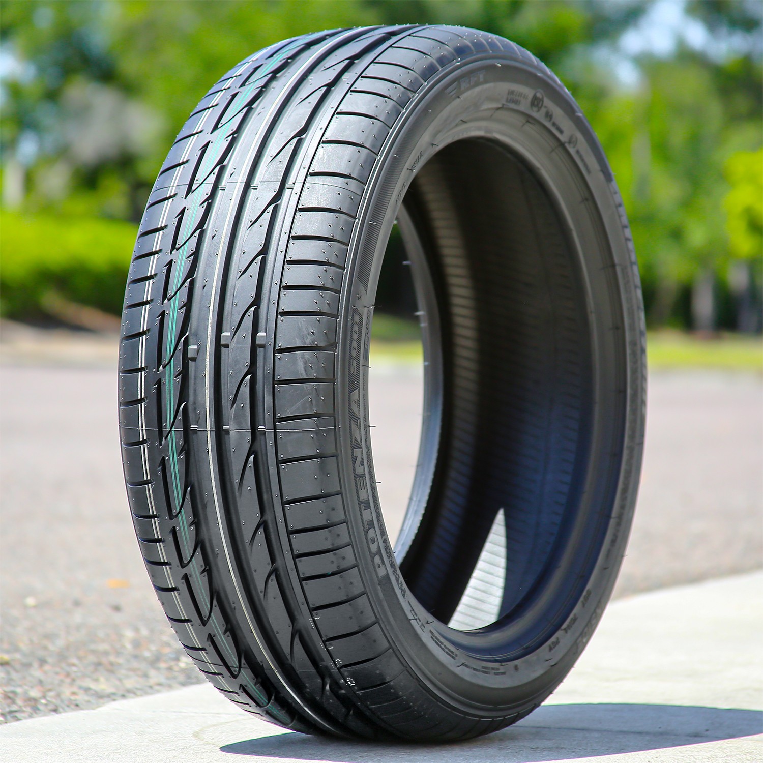 2 Tires Bridgestone Potenza S001 RFT 275/40R19 101Y (BMW) Performance Run Flat