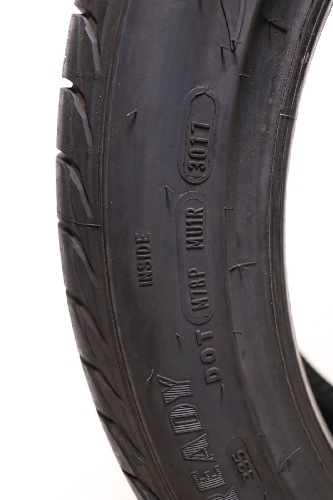 Set of 4 Take Off 235/45R17 Goodyear Assurance WeatherReady – 97V – 9.5-10/32