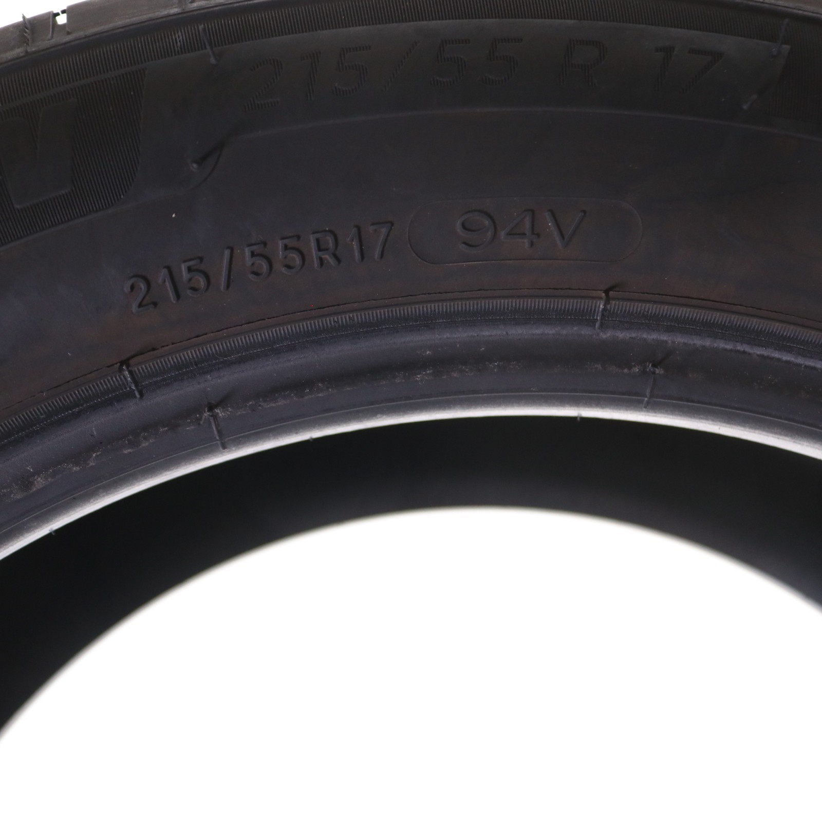Set of 2 Used 215/55R17 Michelin Primacy A/S – 94V – 7.5/32 No Repairs