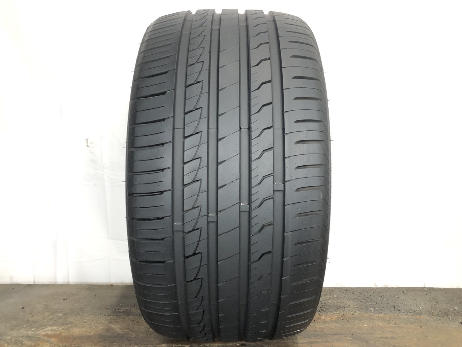 [1] Ironman Imove Gen 2 AS P265/30ZR19 265 30 19 Tire 9.25/32