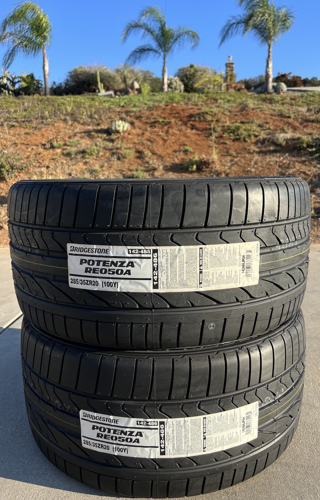 Set of TWO BRAND NEW 285/35ZR20 Bridgestone Potenza RE050A Tires 2853520